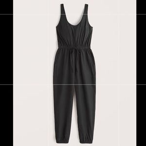 NWT Abercrombie Traveler jumpsuit - black “cuff” style legs